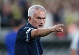 Бенфика мураббийи Жозе Моуриньо жамоасининг Спортинг