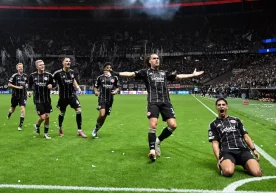 Бундеслига пастки ўринларида жойлашган