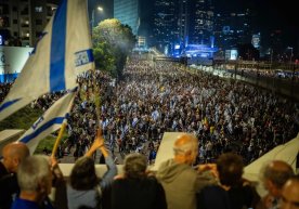 Isroilda mudofaa vaziri iste’fosi ortidan namoyishlar boshlandi (video) фото