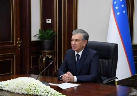 Prezident litsenziyalash va ruxsatnomalar berish tartibini qayta ko‘rib chiqish zarurligini ta’kidladi фото
