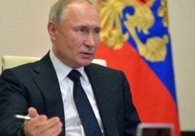 Putin qarori: Rossiyada mehnat migrantlari ishga ruxsatnomasiz ham qabul qilinadi фото
