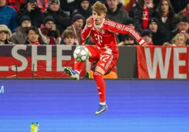 Bayern Münih teknik direktörü Vincent Kompany, 17