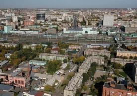 Новосибирскдаги баланд биноларнинг юқори қаватларида