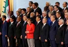 Фото: «9111.ru» 2018 йили Украина етакчиси Владимир