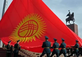 Қирғизистон парламенти мамлакат байроғини ўзгартириш