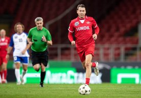 Каталониянинг "Барселона" жамоаси Мадриднинг