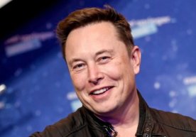 Илон Маск кунига 6 соат ухлаши ва ҳафтасига етти кун ишлаши ҳақида сўзлаб берди фото