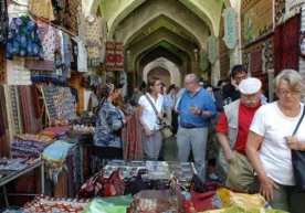 Туризмни ривожлантириш давлат қўмитаси раиси Азиз