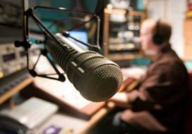 Британиянинг Talk Radio радиоси бошловчиси Иэн Ли эфирига