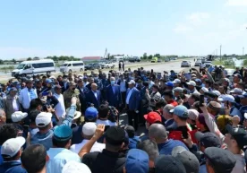 Фото: Қозоғистон бош вазири матбуот хизмати Ўзбекистоннинг