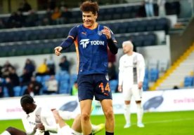 Туркия Суперлигасида биринчи давра якунланди ва мавсумнинг