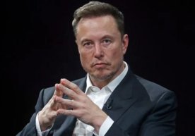 Илон Маск инсоният тарихида илк бор бойлиги 700 миллиард