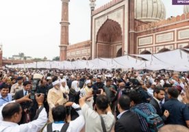 Hindiston: saudiyalik ulamo boburiylar qurgan masjidda va’z qildi фото