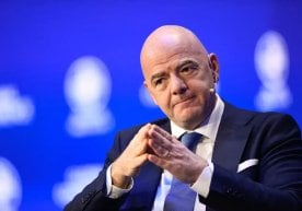 ФИФА президенти Жанни Инфантино кеча Қатар пойтахти Доҳада