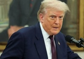 Associated Press хабарига кўра, YouTube АҚШ президенти