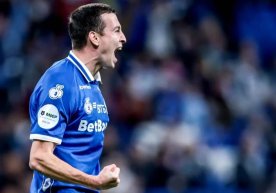 Туркиянинг «Кайсериспор» клуби сафида тўп сураётган