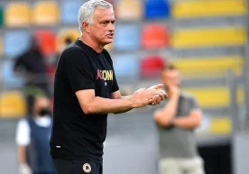 “Roma” bosh murabbiyi Joze Mourino Konferensiyalar ligasi