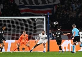 Европа Чемпионлар лигасининг 1/8 финал босқичида Парижда