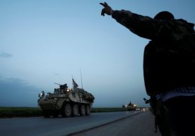 Suriyani tark etayotgan amerikaliklar qurol-yarog‘ni kurdlarga qoldirmoqchi...(mi?) фото