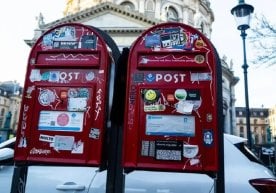 Дания расман қоғоз хатларни етказиб беришдан воз кечган