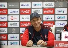 «Андижон» клуби бош мураббий Александр Хомяков билан хайрлашди фото