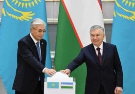 Ўзбекистон Президенти Шавкат Мирзиёев ва Қозоғистон