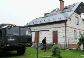 Полшaнинг нуфузли нашри Rzeczpospolita тарқатган