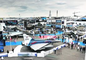 Франция пойтахтида жуда ғайриоддий ва хавфли қўпорувчилик