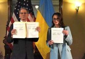 Ресурслар бўйича келишув АҚШнинг Украинадаги уруш бўйича риторикасини қандай ўзгартирди? фото