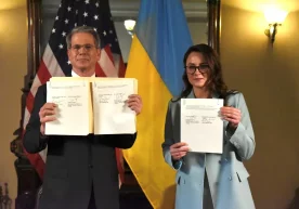 Ресурслар бўйича келишув АҚШнинг Украинадаги уруш бўйича риторикасини қандай ўзгартирди? фото