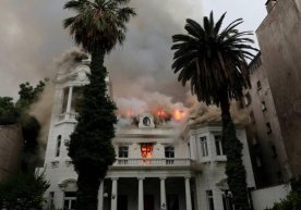 Фото: 24 Horas Чилида намойишчилар мамлакат пойтахти