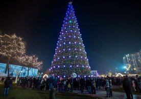 Янги йил байрами кечасида қор ёғадими? фото