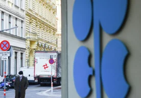 Америкаликлар узоқ вақт давомида Cаудия Арабистонидан нефт