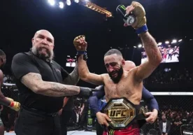 Ўрта вазн тоифасида (77 кг) UFC чемпиони Белал