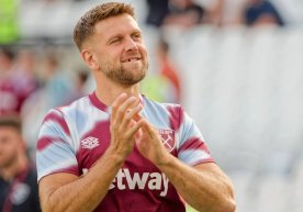 Немис ҳужумчиси Никлас Фюлькруг, ҳозирда Англиянинг