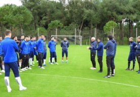 O‘zbekiston terma jamoasi bosh murabbiyi Ektor Kuper Osiyo
