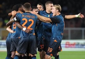 Италия чемпионатининг ўн учинчи турида "Наполи"