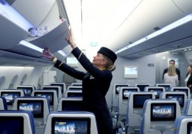 Фото: Metro Vietjet Air авиакомпанияси стюардессаси уч