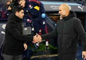 Англия Премьер-лигасида чемпионлик учун кураш тобора