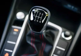Volkswagen компанияси Америка бозорида механик узатмалар