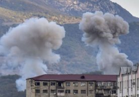 Ереван ва Боку бир-бирини ўт очишни тўхтатиш режимини бузишда айблади фото