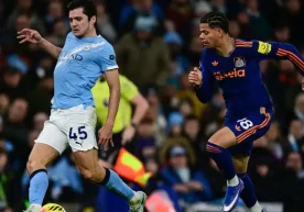 Англия Премьер-лигасининг 27-турида "Манчестер