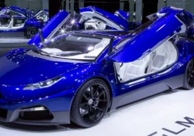 Киотода жойлашган Green Lord Motors (GLM) кичик япон