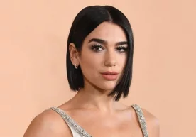 Xonanda Dua Lipa Gurls Talk onlayn podkastidagi