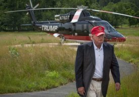 Трампнинг вертолётларидан бири сотувга қўйилди фото