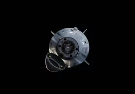 Американинг SpaceX компаниясига тегишли Crеw Dragon космик