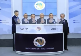 Блогер Хушнудбек Худойбердиев парламент, депутатлар ва
