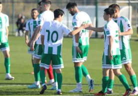 Туркиянинг Белек шаҳрида йиғин ўтказаётган «Нефтчи»