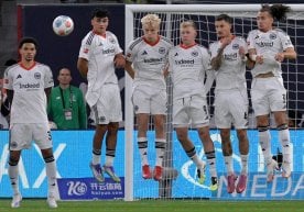 Франкфуртнинг "Айнтрахт" жамоаси бош мураббийи