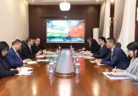 Соғлиқни сақлаш вазири Асилбек Худояров Хитой Халқ